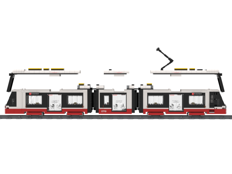 My MOC City 0719 Straßenbahn Seitenansicht mit abnehmbaren Dächern